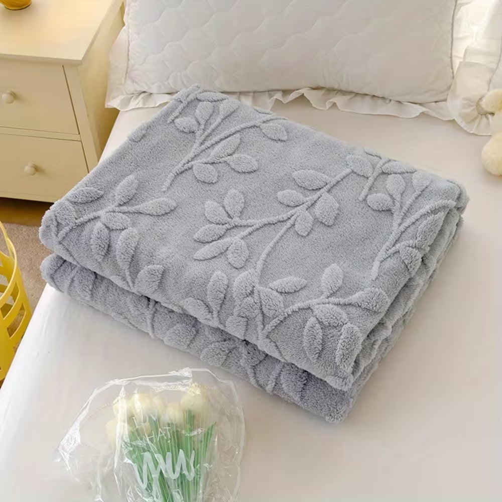 Plaid en polaire à motif de feuilles en relief, couverture en microfibre pour lit ou canapé, motif brodé, douce, légère, chaude et confortable | Sansoti