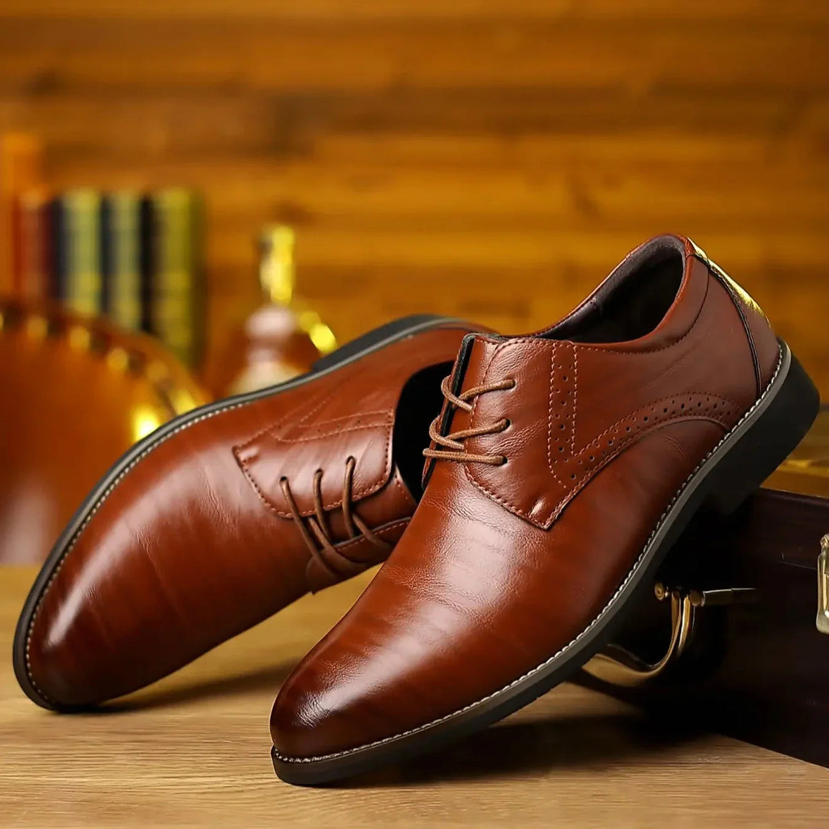 Heren Oxford Schoenen met Gesloten Vetersysteem en Brogue Details voor Zakelijk Formeel Gebruik Klassiek | Sansoti