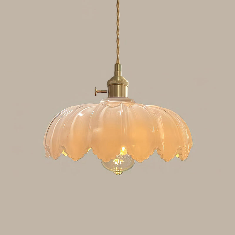 Retro Hanglamp met Bloembladkap en Messing Armatuur – Vintage Elegantie in Zes Glaskleuren – Enkele of Drievoudige Lichtpunten | Sansoti