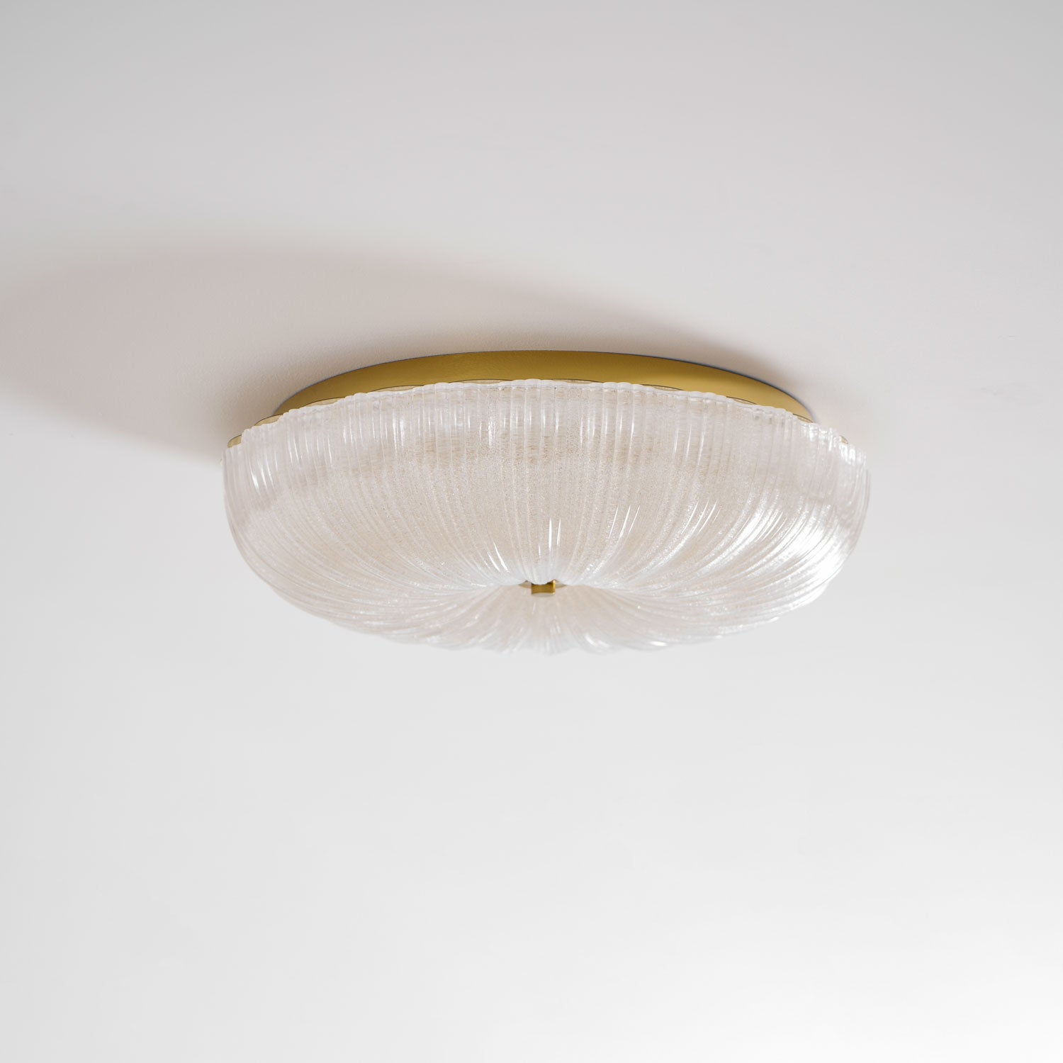 Glazen Plafondlamp met Geribbelde Textuur – Warm Dimbaar Licht voor Slaapkamer en Woonkamer – ø 20 tot 50 cm | Sansoti