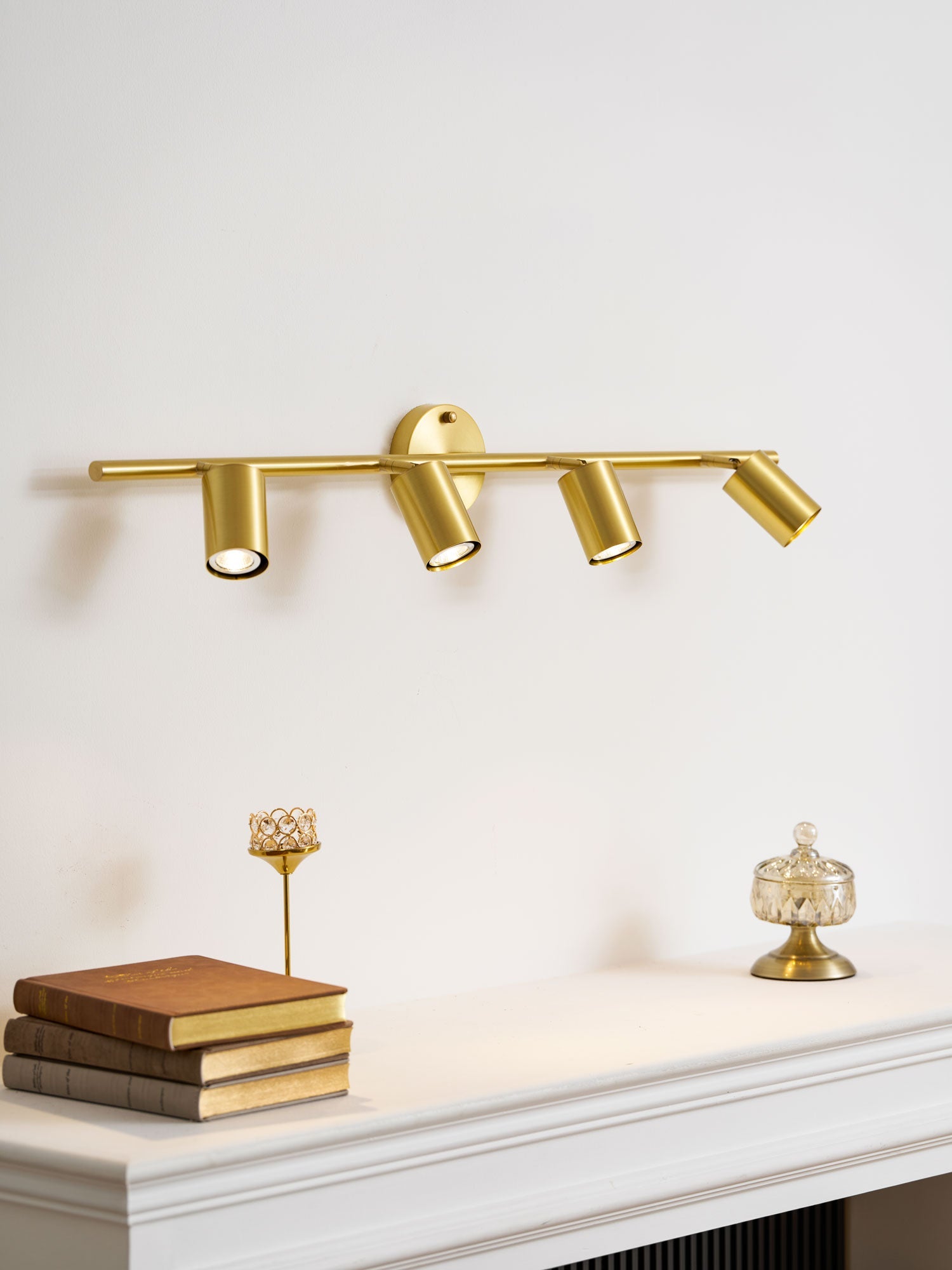 Verstelbare Wandlamp met Messing of Zwart Afwerking – 2 tot 4 Lichtpunten | Sansoti