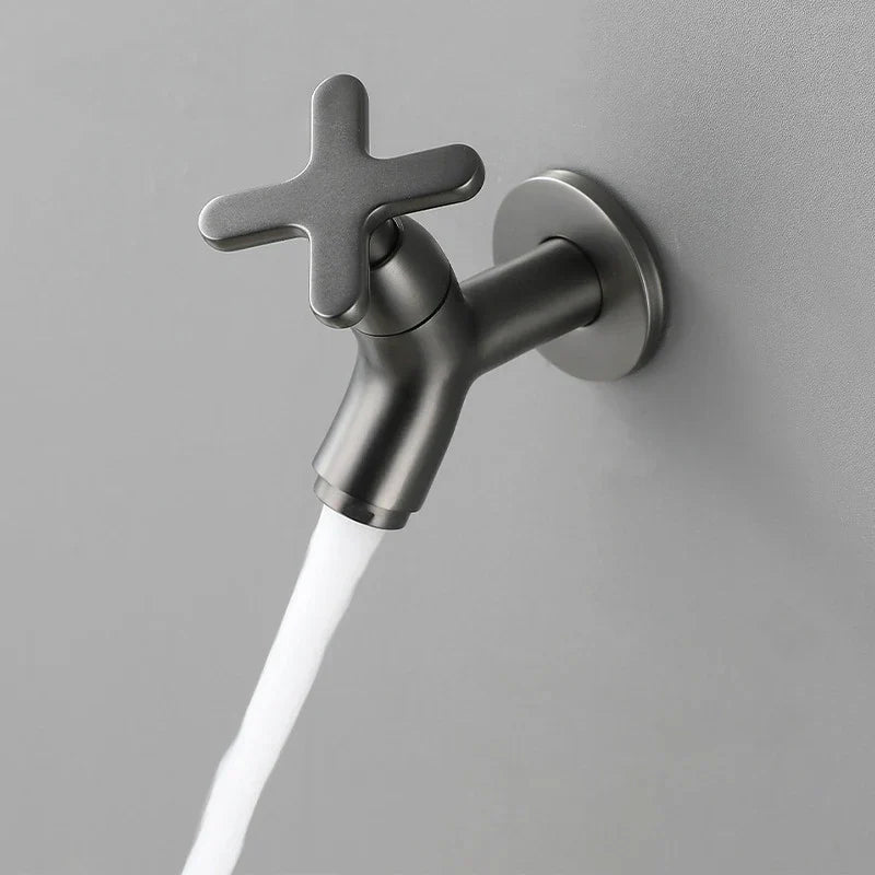 Wandkraan Koudwater Messing Modern Rond Design Badkamer Keuken Tuin Interieur Duurzaam Stijlvol Praktisch | Sansoti