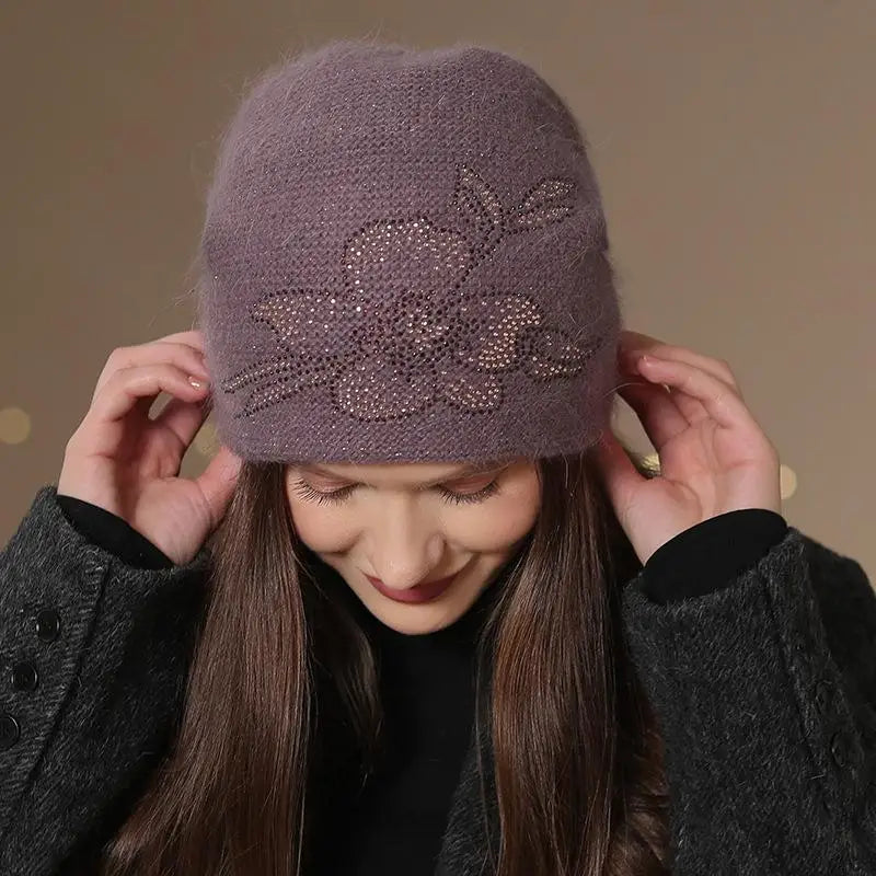 Gebreide Wintermuts Dames met Bloem Decoratie Warme Beanie Streetwear Casual Hoofdbedekking Winteraccessoire | Sansoti