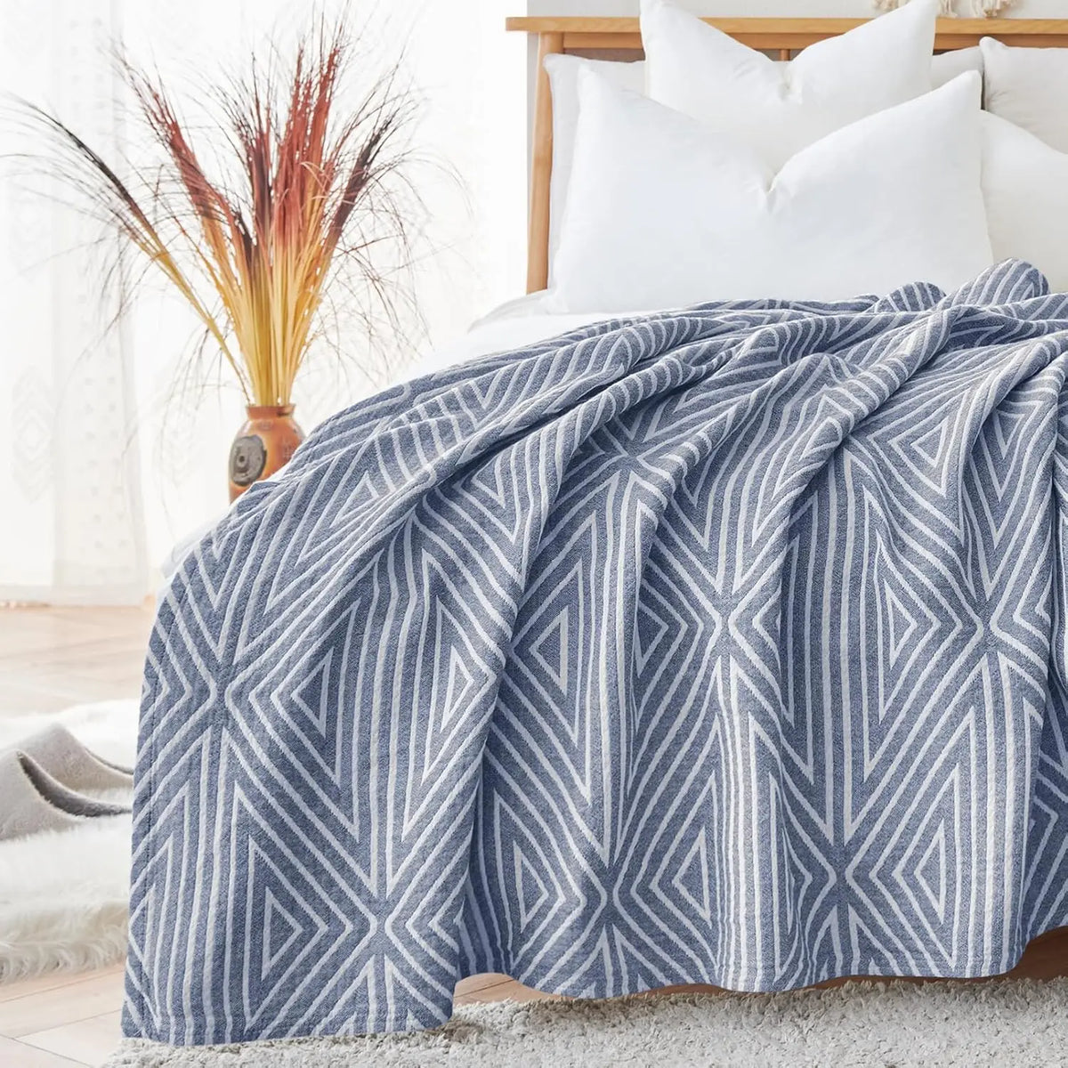 Muslin Throw, Three-Layer Cotton Blanket, Reversible Geometric Pattern, Living Room, Bedroom, Sofa, Bed | Sansoti