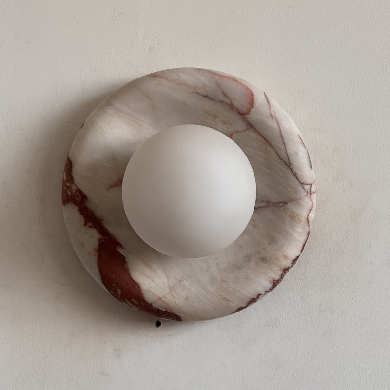Runde Design-Wandleuchte mit Marmorrückwand und Glaskugel für Flur und Schlafzimmer | Restfield