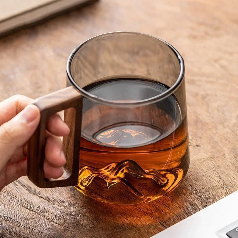 Glazen Bergpiek Beker met Dubbele Wand 300ml – Hittebestendig Borosilicaatglas met Houten Handgreep voor Koffie en Thee | Sansoti
