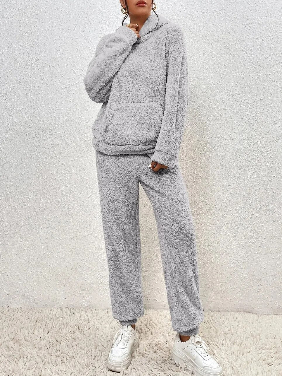 Teddy-Loungewear-Set mit Kapuze für Damen, Grau, Beige, Grün, Winteranzug aus Fleece, zweiteiliger weicher Hausanzug mit Hose | Sansoti