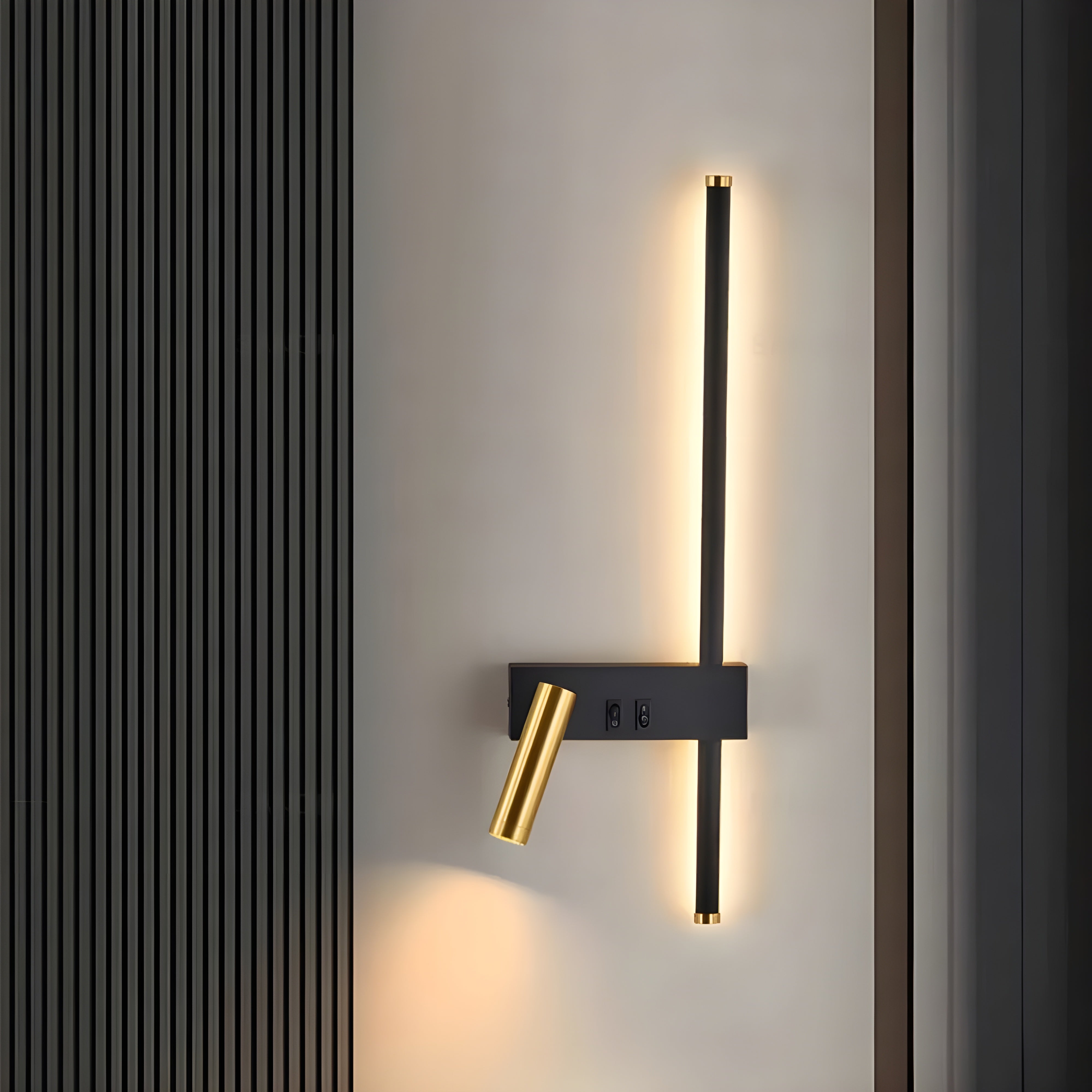 Wandlampe LED Schwarz Gold Mit Schalter Up Down Light | Restfield