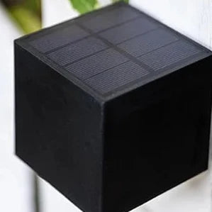 Vierkante Solarwandlamp ABS 8x8cm Warmwit LED Buitenverlichting Tuinpad Terras IP65 Oplaadbaar Waterdicht | Sansoti