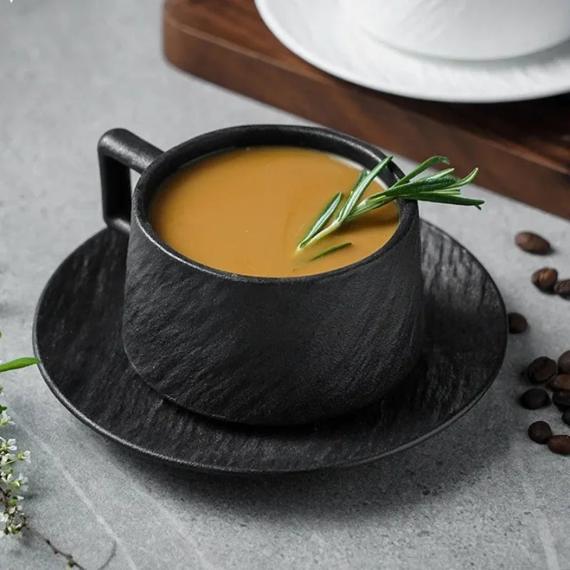 Keramische Koffiemok met Schotel – Scandinavisch Servies voor Koffie en Thee | Sansoti