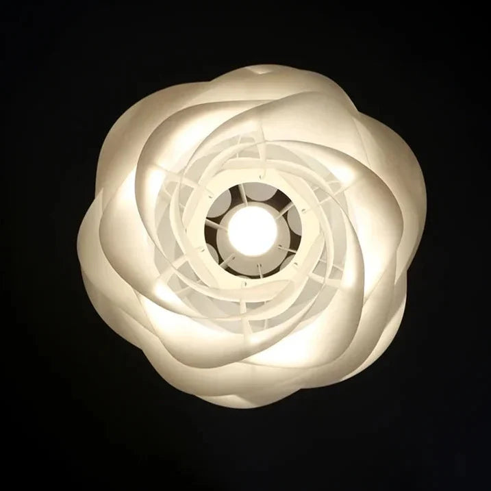 Suspension Lotus superposé Ø33-43cm PVC Métal Blanc Sculpture Couronne lumineuse Design nordique Salon Coin repas | Sansoti