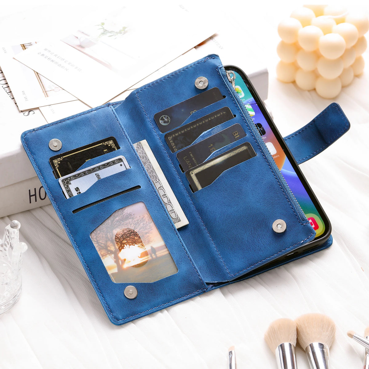 Leder-Flipcase mit Kartenfach und Prägung zum Schutz des Smartphones für den täglichen Gebrauch | Sansoti