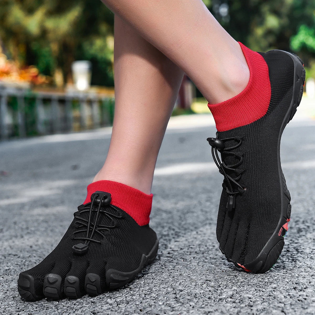 Wasserschuhe mit Zehenfächern, flexibel und griffig, für Strand, Yoga, Schwimmen, Laufen und Wassersport für Herren | Sansoti
