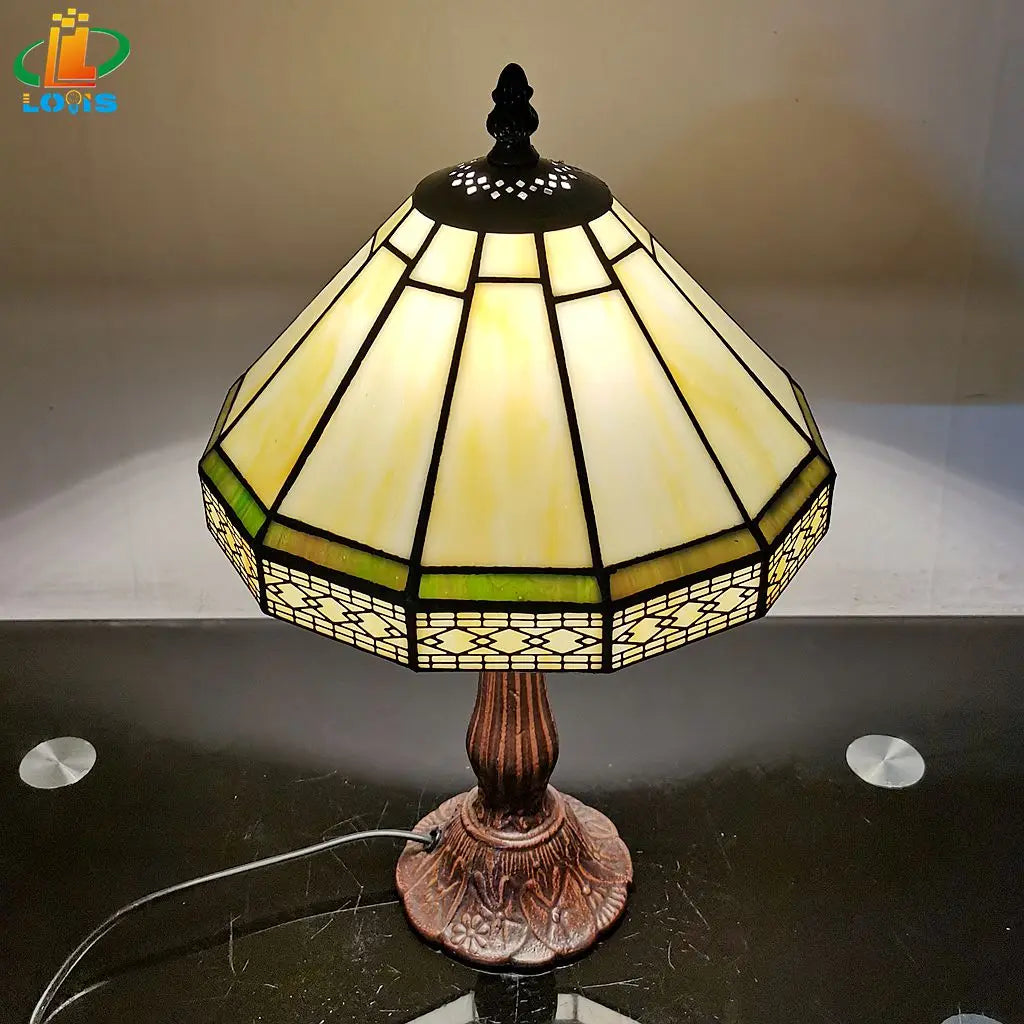 Lampe de table Tiffany Verre teinté 22cm Vert Géométrique Salon Bureau Chambre Vintage Lampe de nuit Lampe de chevet Lampe d'ambiance E27 | Restfield
