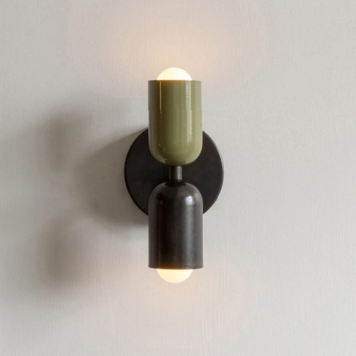 Moderne Wandlamp met Kleurrijke Kap – Glazen Lichtpunt voor Levendige Ruimtes | Sansoti