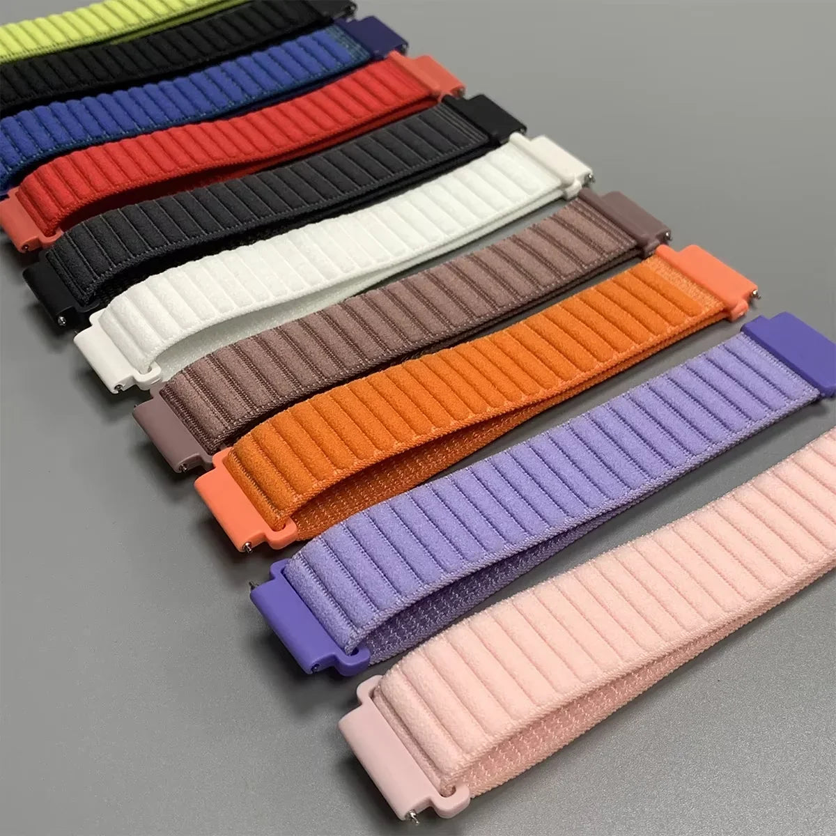 Nylon-Smartwatch-Armband, 21 cm, verstellbar, atmungsaktiv, sportlich, für Sportuhren, 20 mm, 22 mm, Unisex-Armband | Sansoti