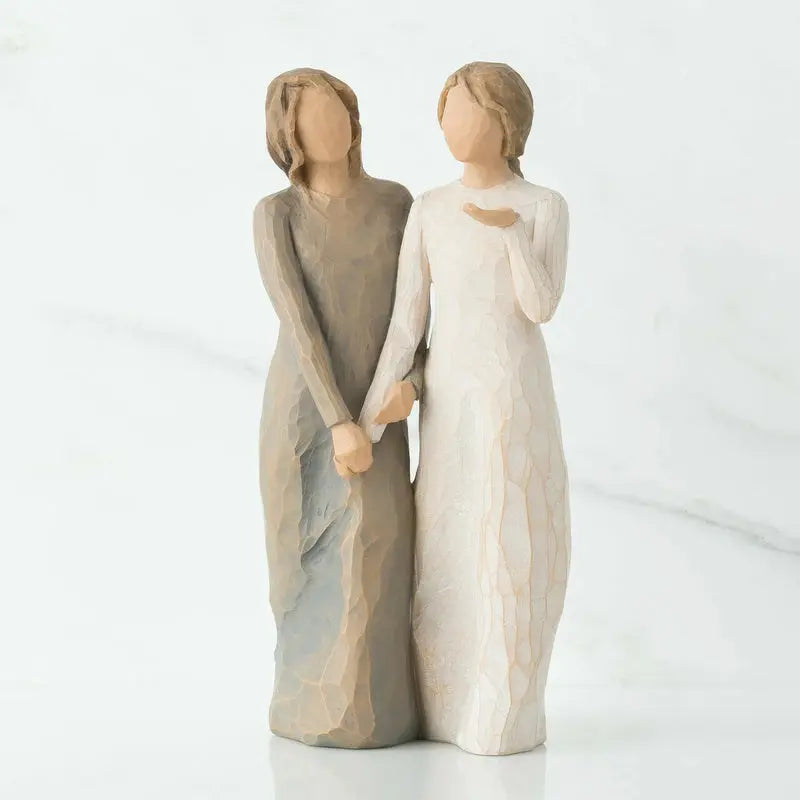 Decoratieve Zusterbeeldje van Kunsthars – Handgemaakt Symbool van Verbondenheid en Vertrouwen | Sansoti