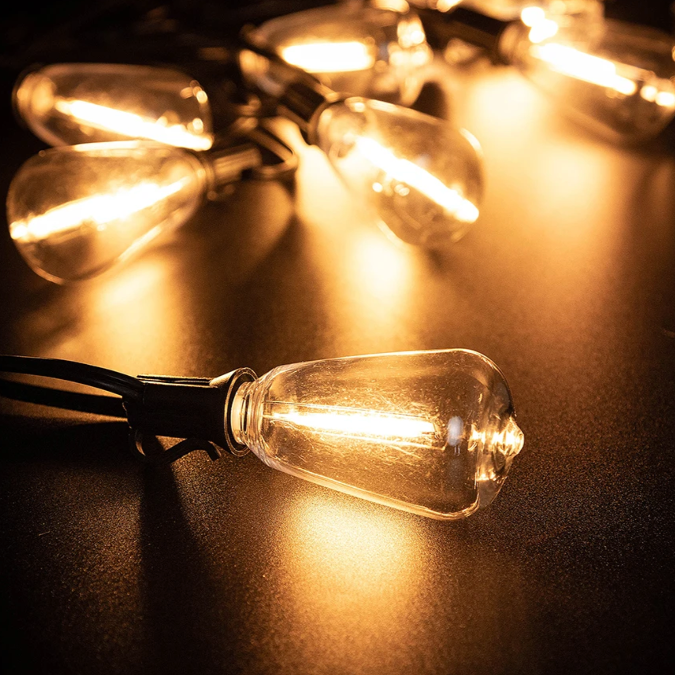 Sfeerlichtslinger voor Buiten Weerbestendig Snoer met Onbreekbare Gloeilampen Tuinverlichting Terrasverlichting IP44 Waterdicht 10 Meter Warm Wit Feestverlichting Sfeerverlichting | Sansoti
