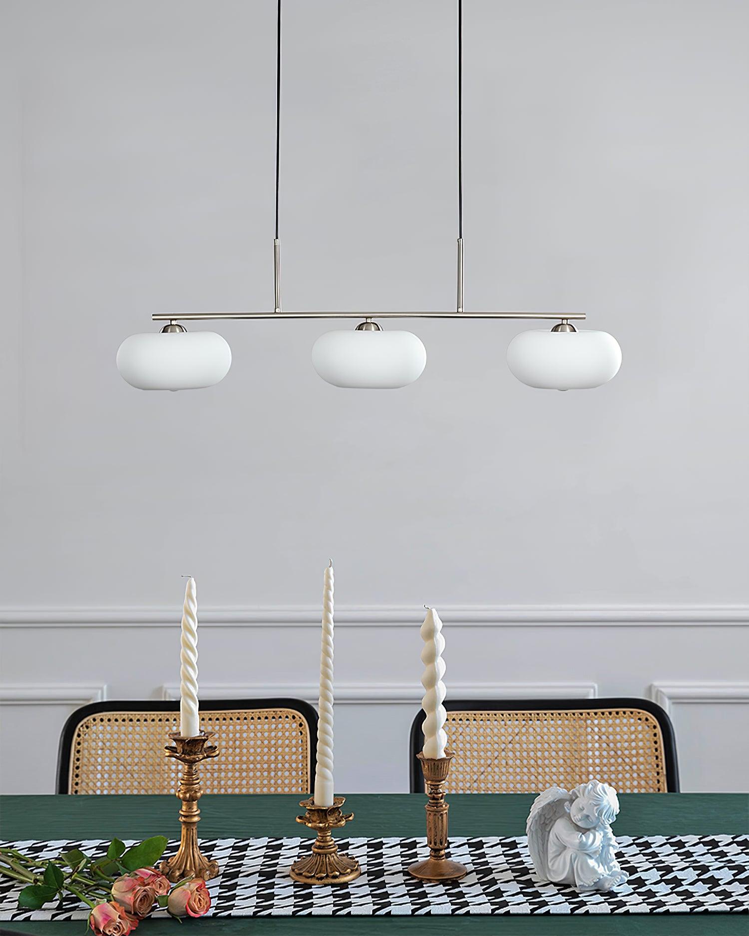 Design Hanglamp met 3 Globe Kapjes - Stijlvolle Eetkamerverlichting voor Tafel en Kookeiland - Verstelbaar 150 cm - Nikkel of Goud - E26/E27 | Sansoti
