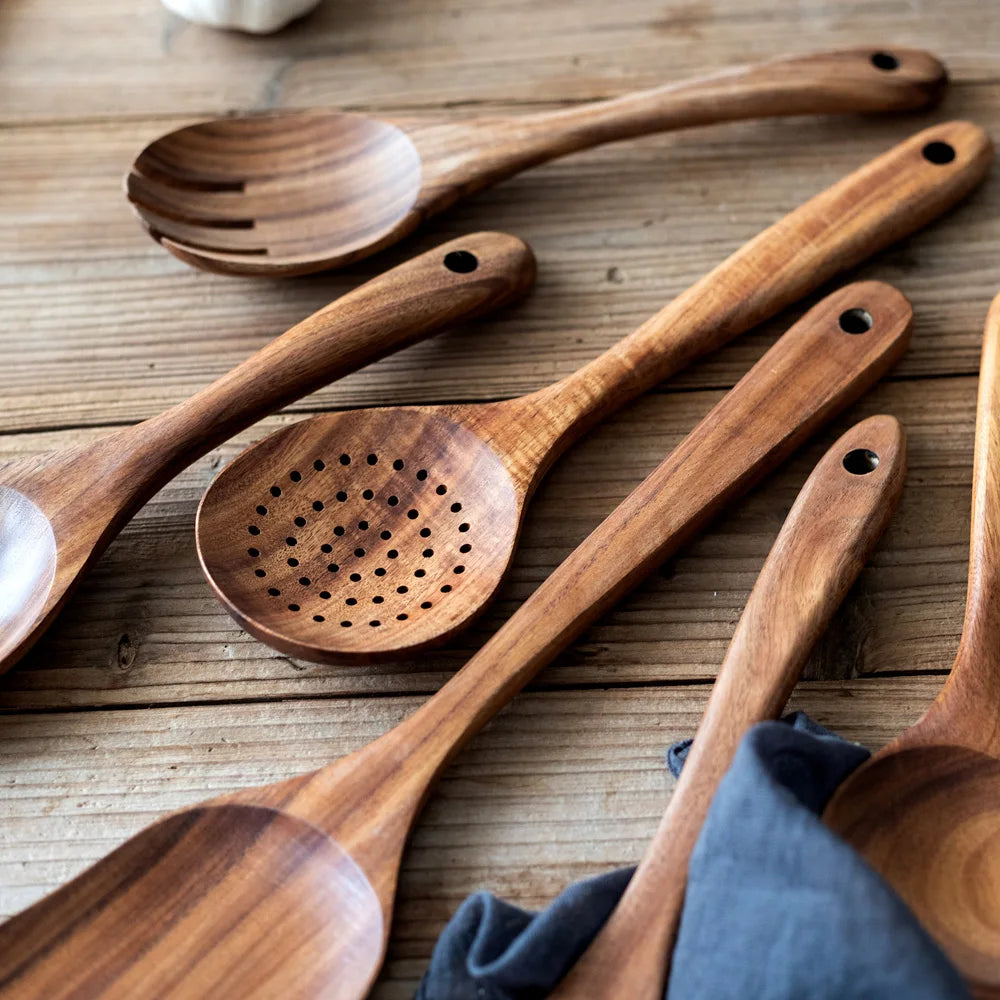 Keukengerei Set van Massief Teakhout 5 7 10-delig Natuurlijk Duurzaam Serveren Kookgerei Scandinavisch | Sansoti