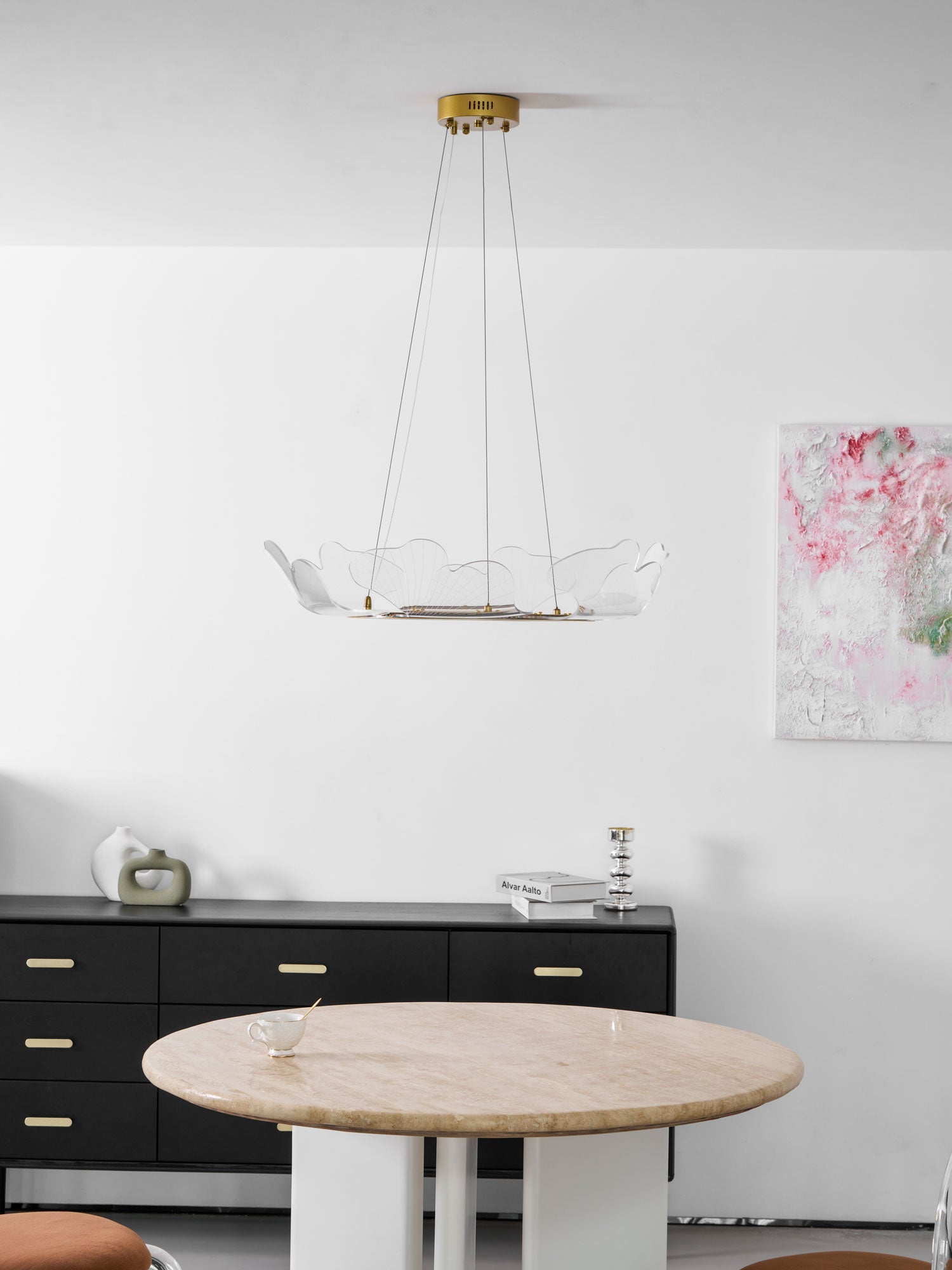 Moderne Kroonluchter met Bladmotief in Goud of Zilver – Organische Vorm met Verstelbare Kabel 150cm & Dimbare Optie – Geschikt voor Schuin Plafond | Sansoti