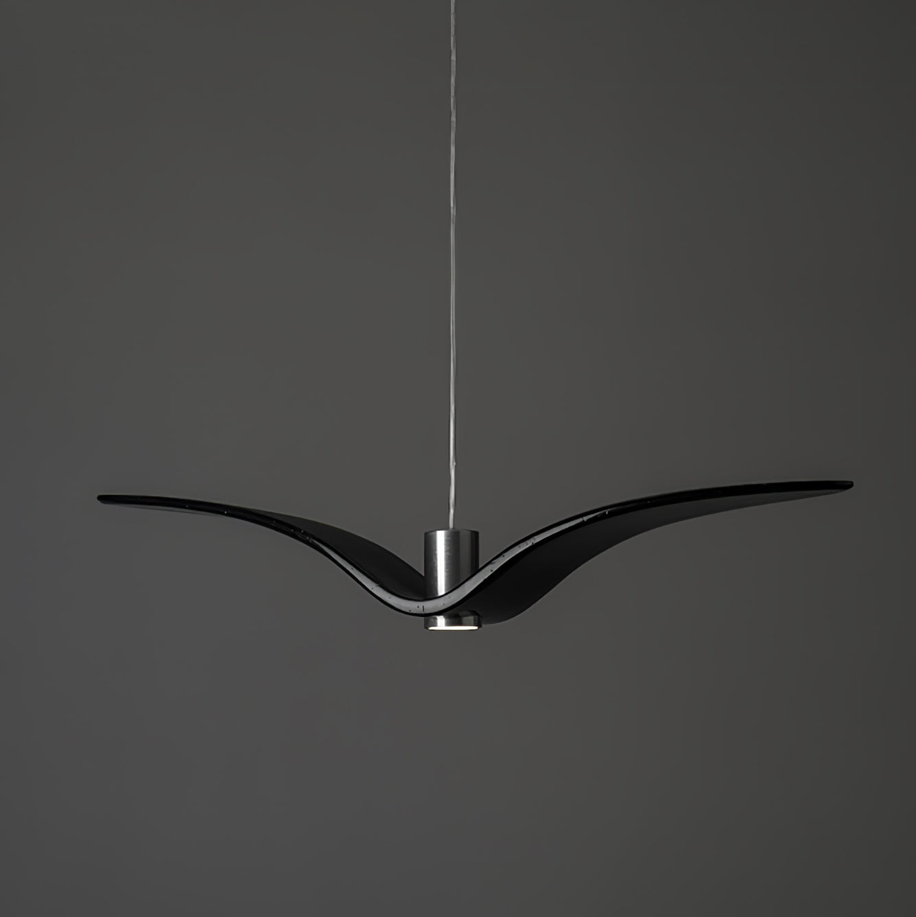 Suspension LED Design Oiseau Résine Aluminium Blanc Noir 3000K 4000K 6000K Salon Suspension Minimaliste Organique Plafonnier | Restfield