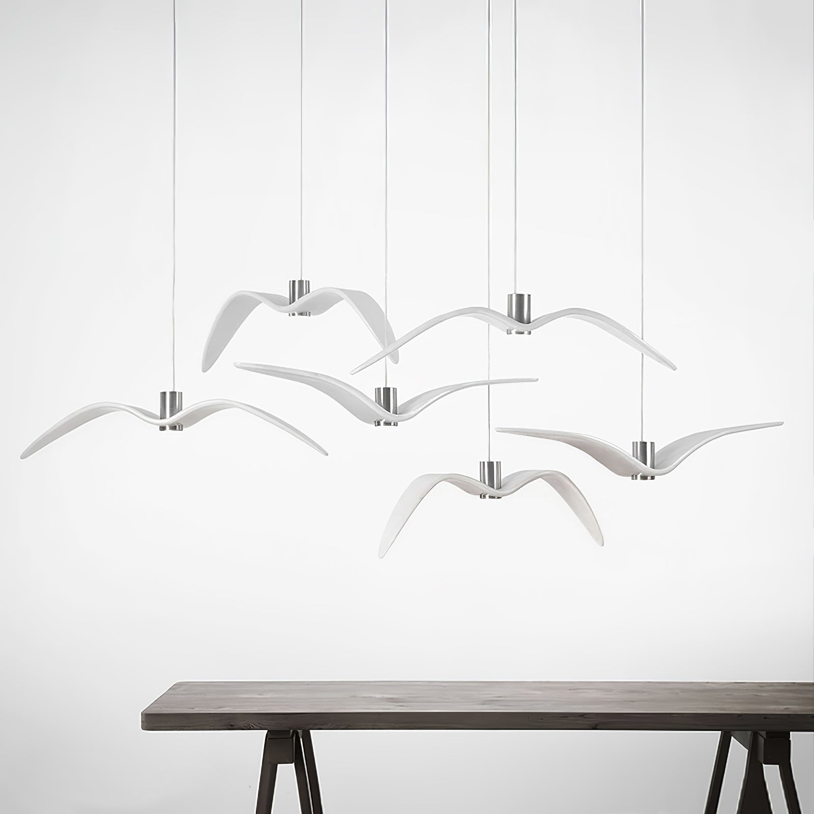 Suspension LED Design Oiseau Résine Aluminium Blanc Noir 3000K 4000K 6000K Salon Suspension Minimaliste Organique Plafonnier | Restfield