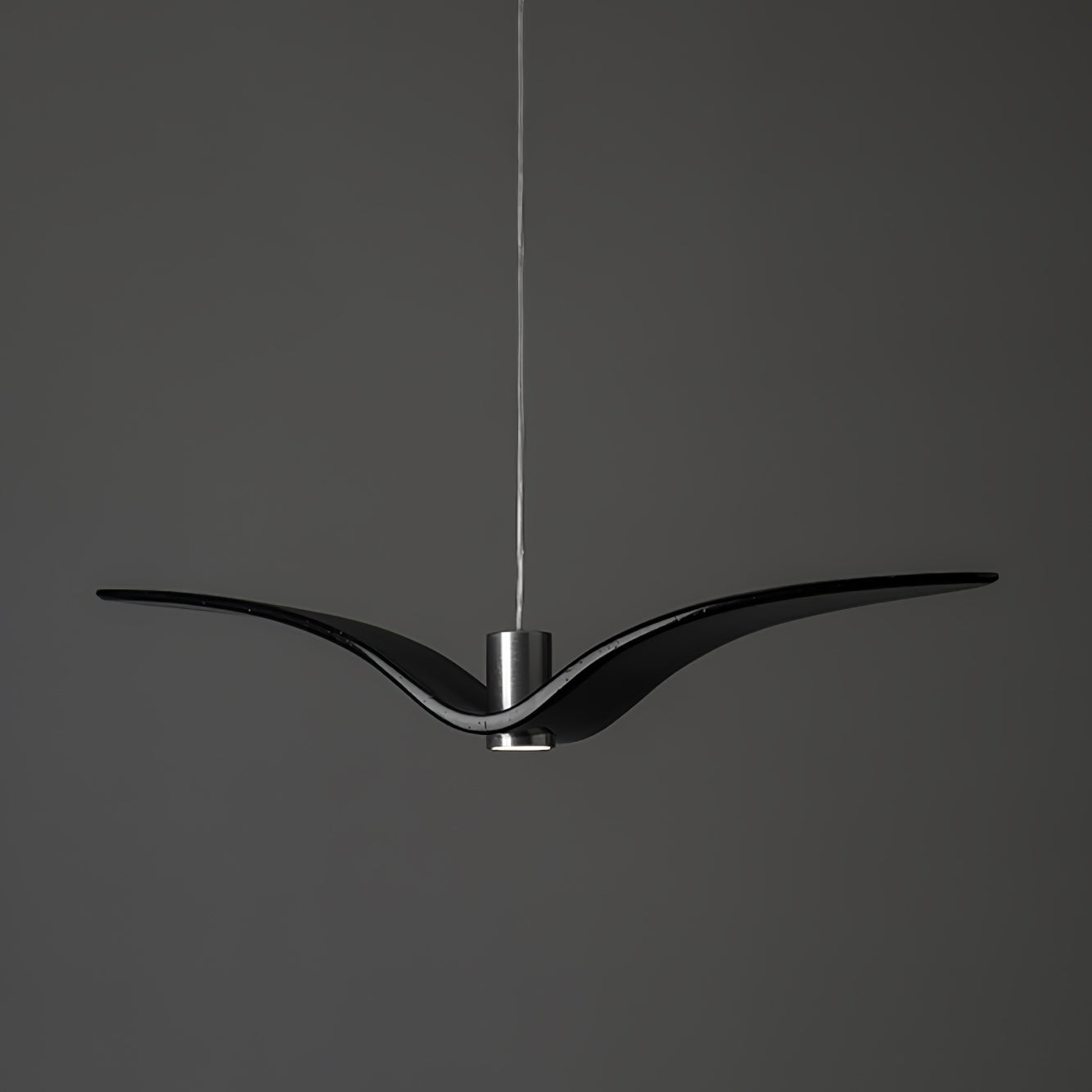 Suspension LED Design Oiseau Résine Aluminium Blanc Noir 3000K 4000K 6000K Salon Suspension Minimaliste Organique Plafonnier | Restfield