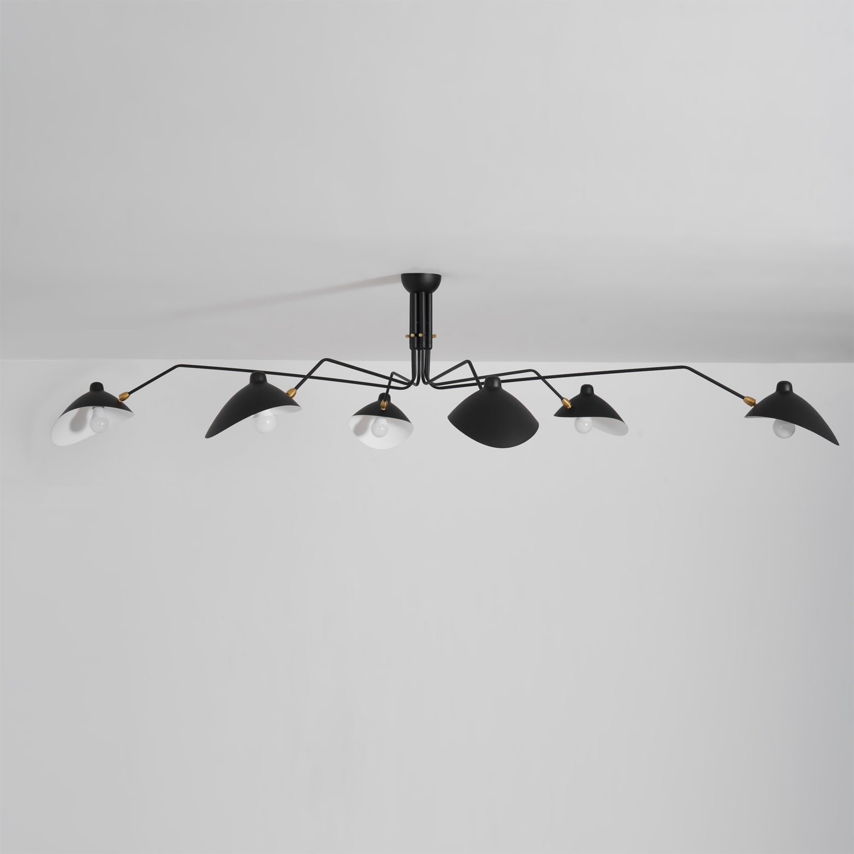 Plafondlamp Spider 3 Armen Mid-Century Modern Messing Verstelbaar Zwart Wit Grote Ruimte Restaurant Loft Stalen Armatuur Geïnspireerd Design | Sansoti