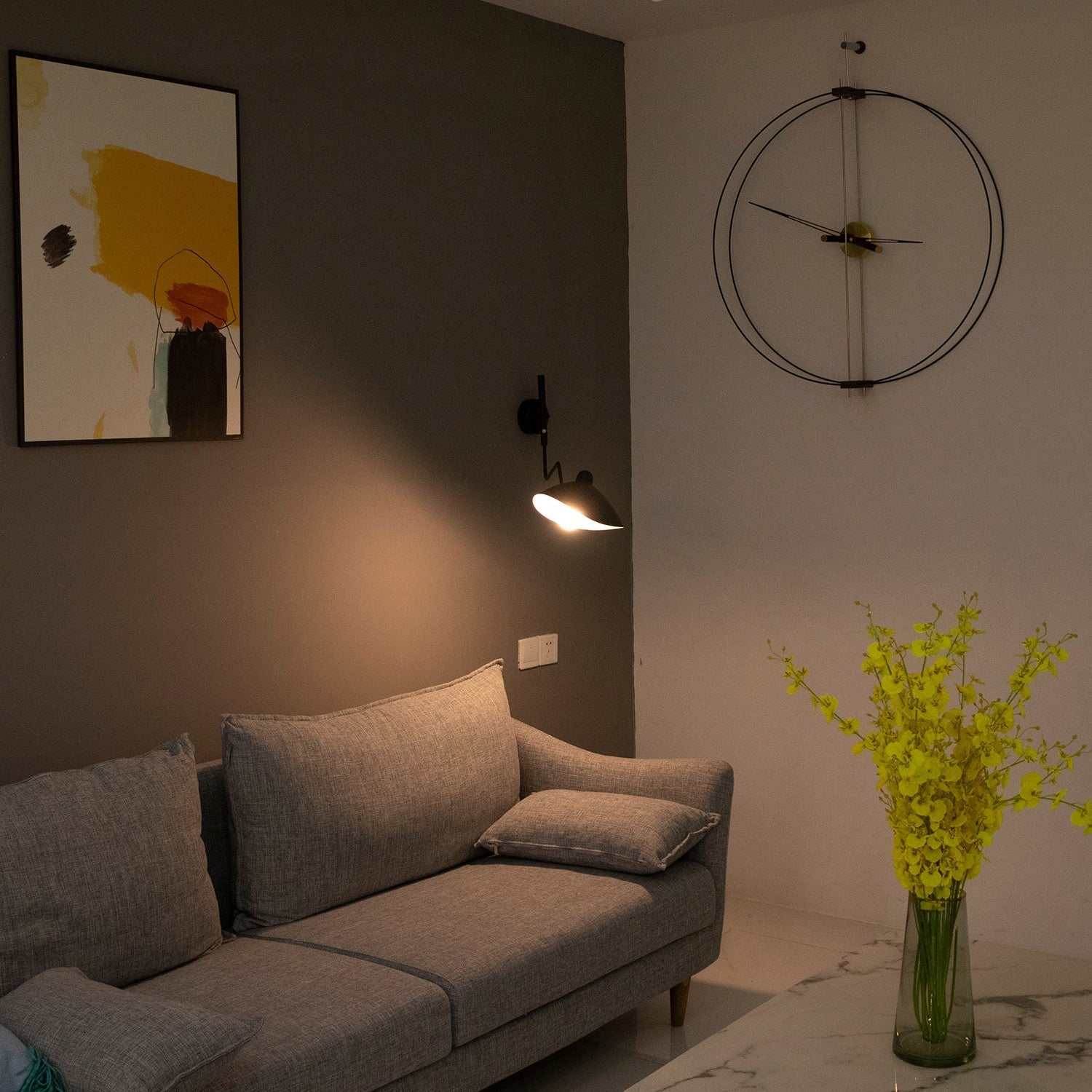 Wandlamp met verstelbare armen — industriële wandverlichting in aluminium en messing — vintage design — moderne wandlamp voor woonkamer slaapkamer | Sansoti