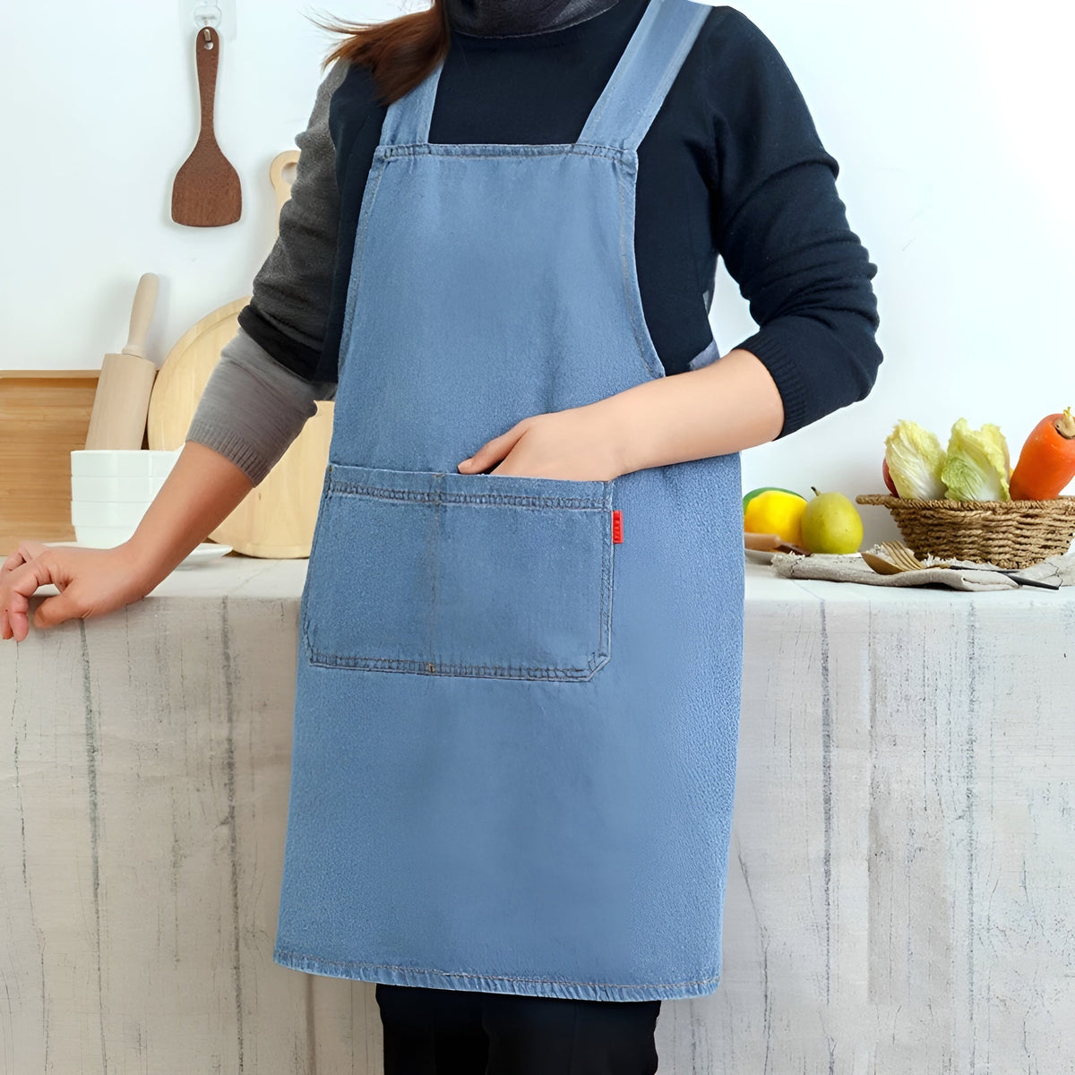 Küchenschürze aus Polyester mit gekreuzten Trägern im Denim-Stil, Blau mit Herzen, Streifen, Vordertaschen, zum Kochen und Backen, Unisex-Schürze | Sansoti