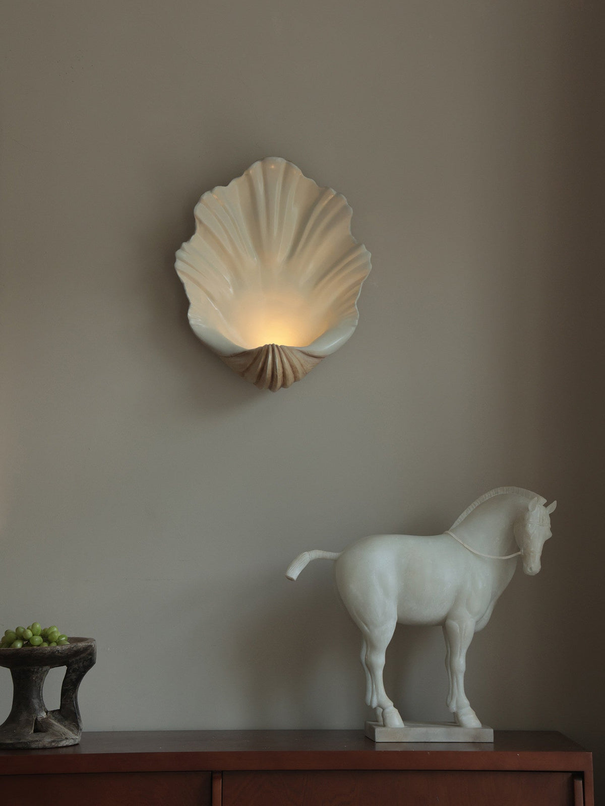Wall Lamp Shell Cream White Natural Wood E12 Socket Organic Shapes Living Room Bedroom Hallway 42×19×52cm | Sansoti