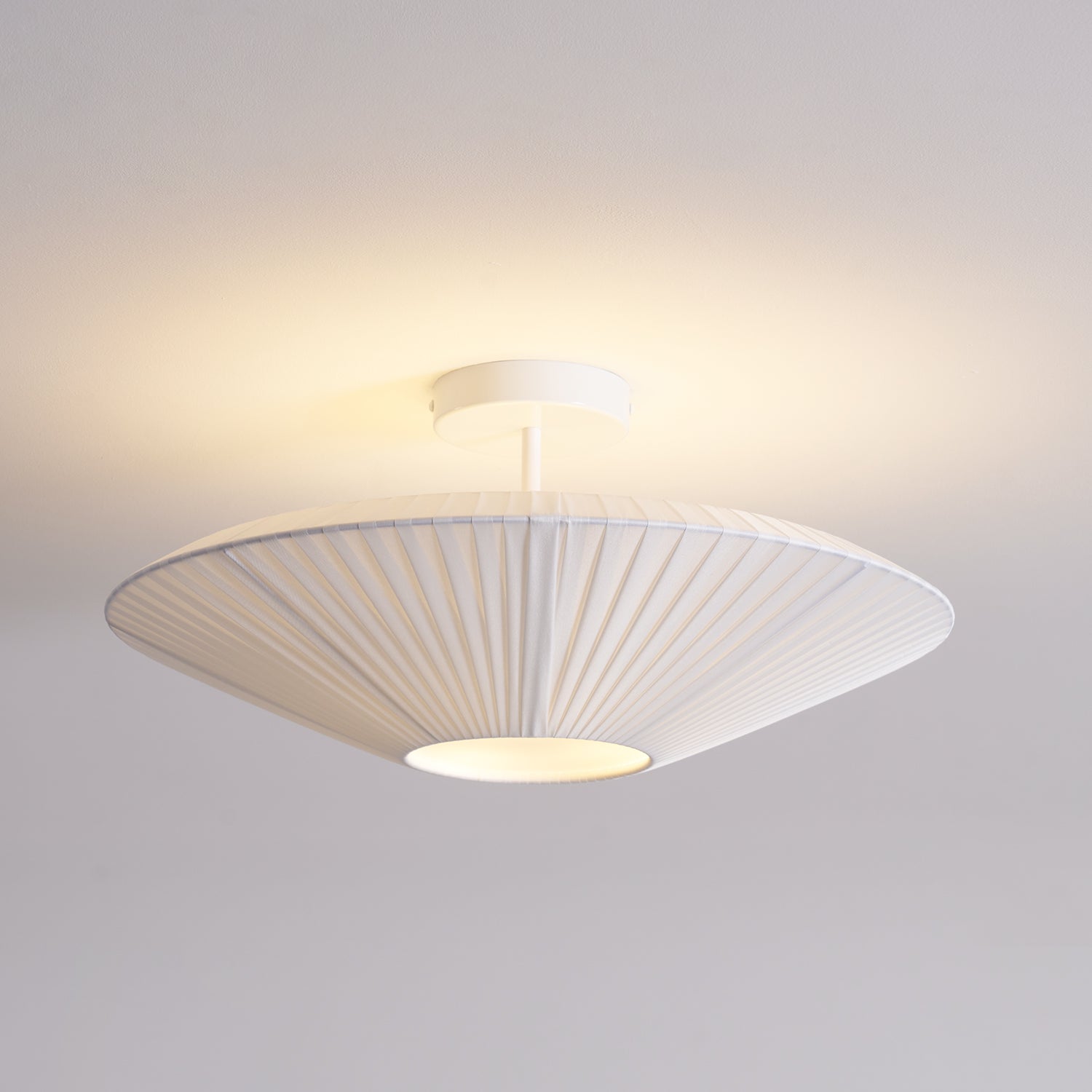 Plafondlamp Oosterse Stijl Stoffen Kap Zachte Verlichting voor Eetkamer Woonkamer Dimbaar 3 Maten | Sansoti