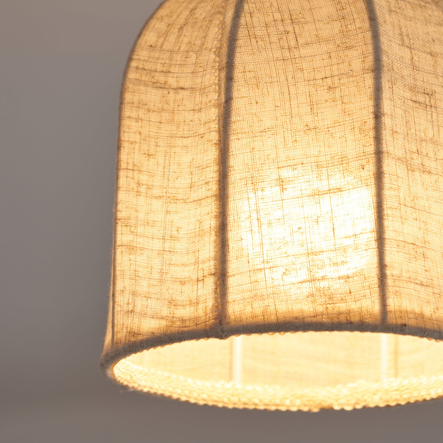 Linnen plafondlamp met gouden ijzeren frame rustiek design warm sfeerlicht voor slaapkamer woonkamer hal entree landelijk | Sansoti