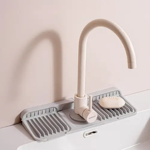 Flexibele Siliconen Lekmat voor Kraan – Voorkomt Waterplassen en Beschermt je Werkblad | Sansoti
