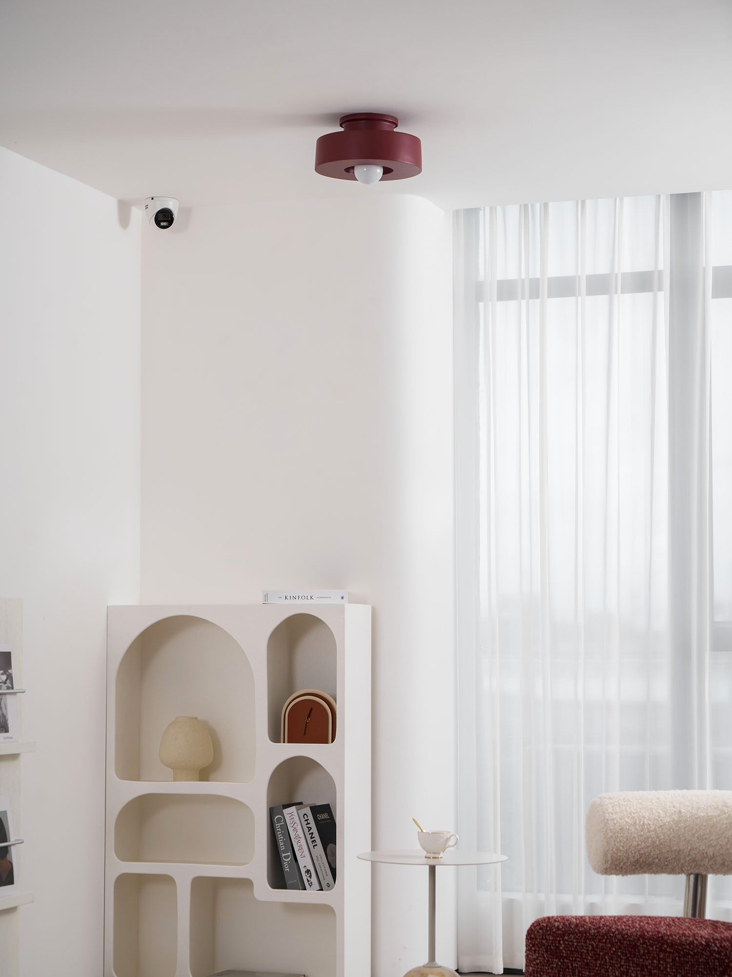 Plafondlamp Simon met Gestapelde Cilindervormen Hars Beschikbaar in Rood Groen Zwart E26 E27 Fitting Ø30×15cm Minimalistisch Design Geometrisch Sculptuur Verlichtingselement | Sansoti