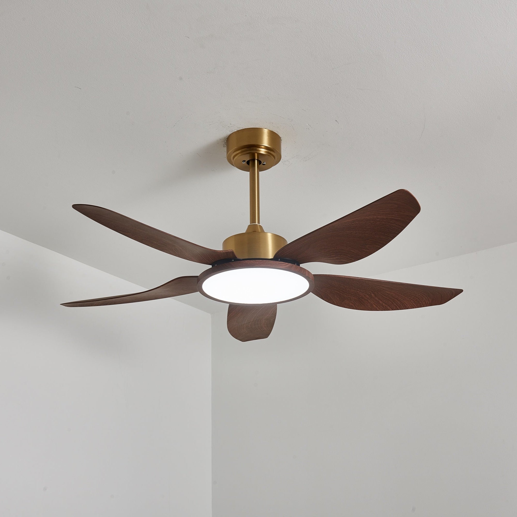 Moderne Plafondventilator met Verlichting Walnoot & Messing – Ø106cm/Ø122cm | Sansoti