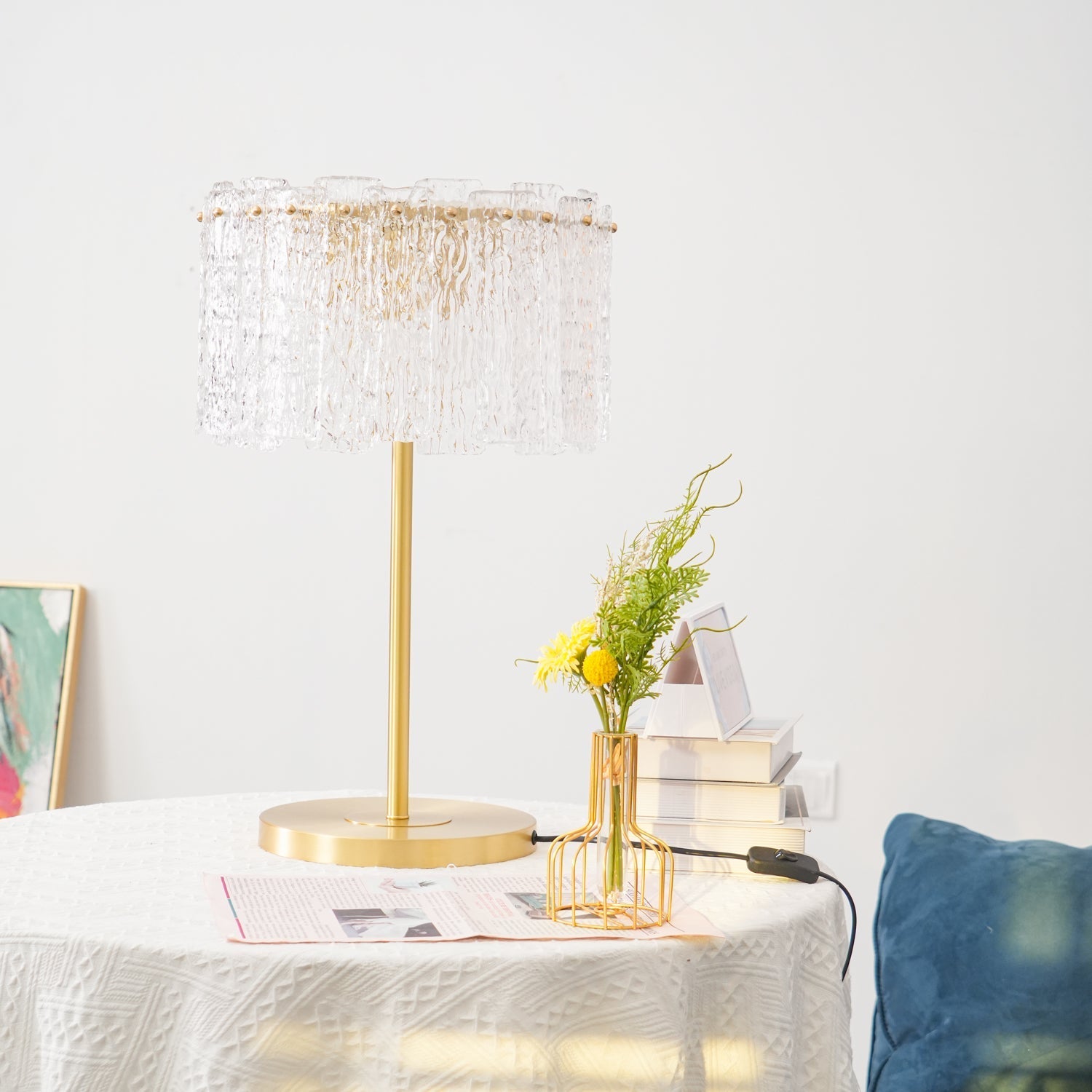 Glazen Tafellamp met Messing Voet – Design Verlichting voor Interieur | Sansoti