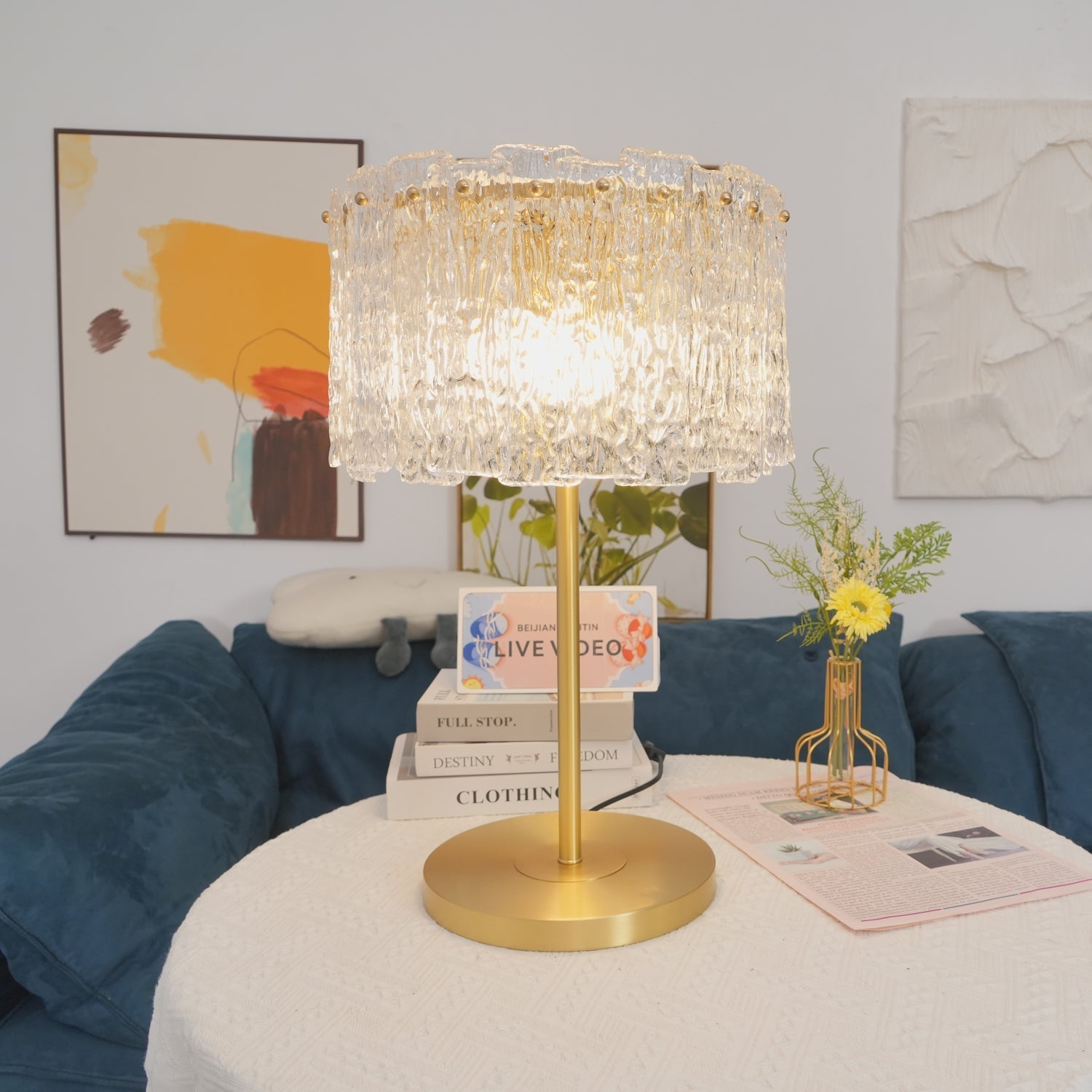 Glazen Tafellamp met Messing Voet – Design Verlichting voor Interieur | Sansoti