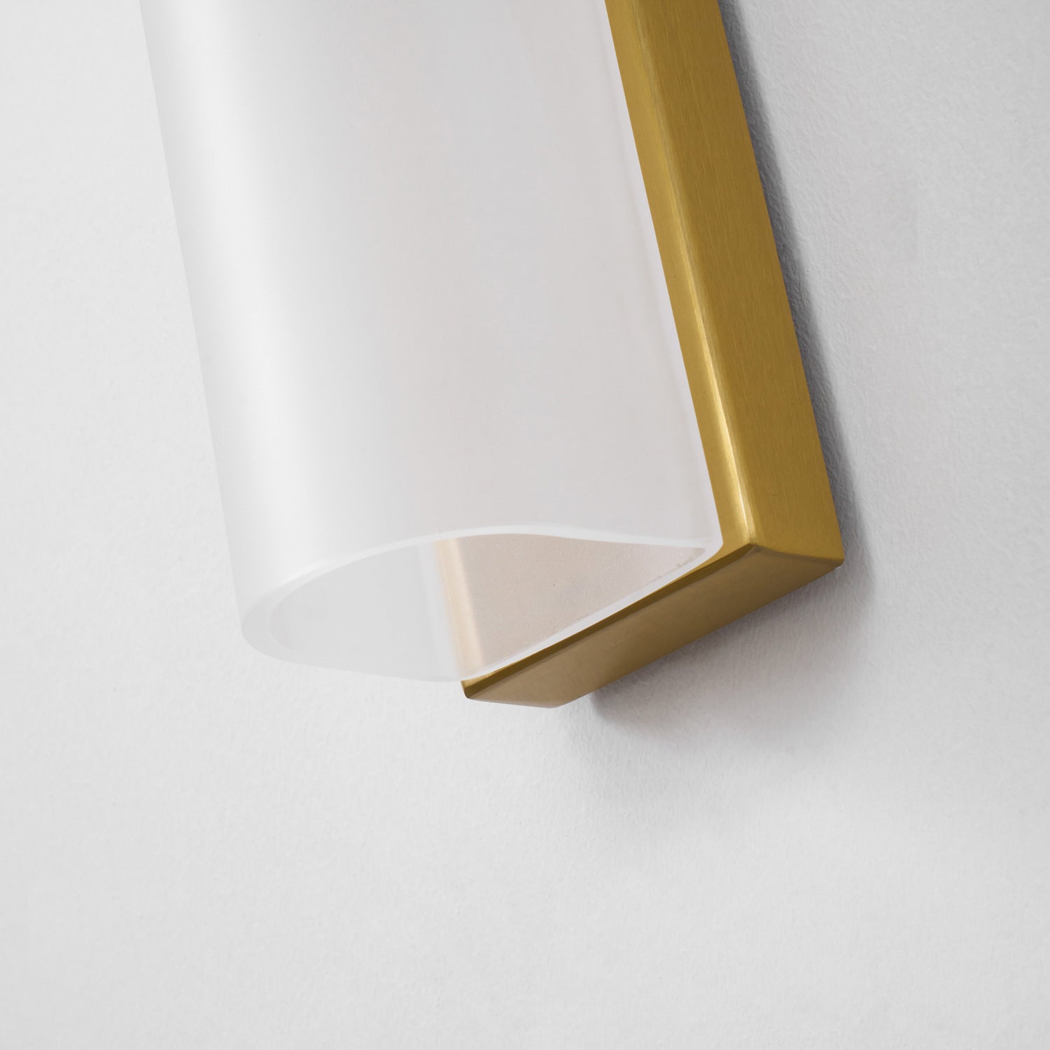 Smalle Buis Wandlamp met Glazen Kap – Moderne Wandverlichting voor Hal en Woonkamer | Sansoti