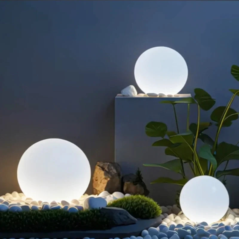Kugel-Gartenlampe LED mit Solarenergie, stimmungsvolle Beleuchtung für Garten und Terrasse, wasserdicht, mit Fernbedienung, 16 Farben | Sansoti