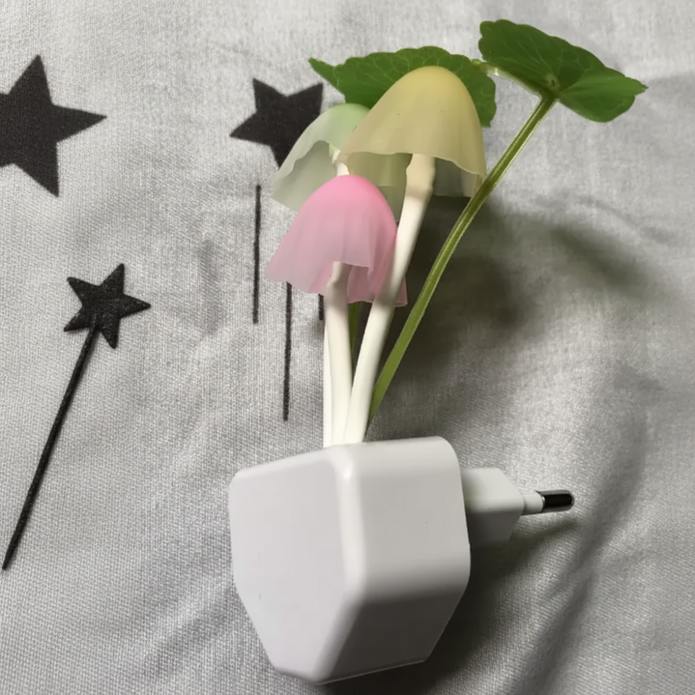 Paddenstoel Nachtlampje met Lichtsensor 220V EU Stekker Zachte Silicone Sfeerverlichting Kinderkamer | Sansoti