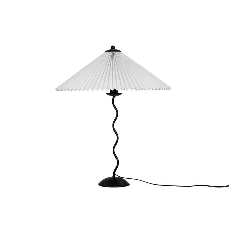 Tafellamp met Golvende Voet en Geplooide Kap – Scandinavisch Accent voor Woonkamer, Gang of Slaapkamer | Zwarte Basis met Beige, Witte, Donkergroene of Zwarte Stoffen Kap | E14 Fitting | Dimbaar met Drukknop | Sansoti