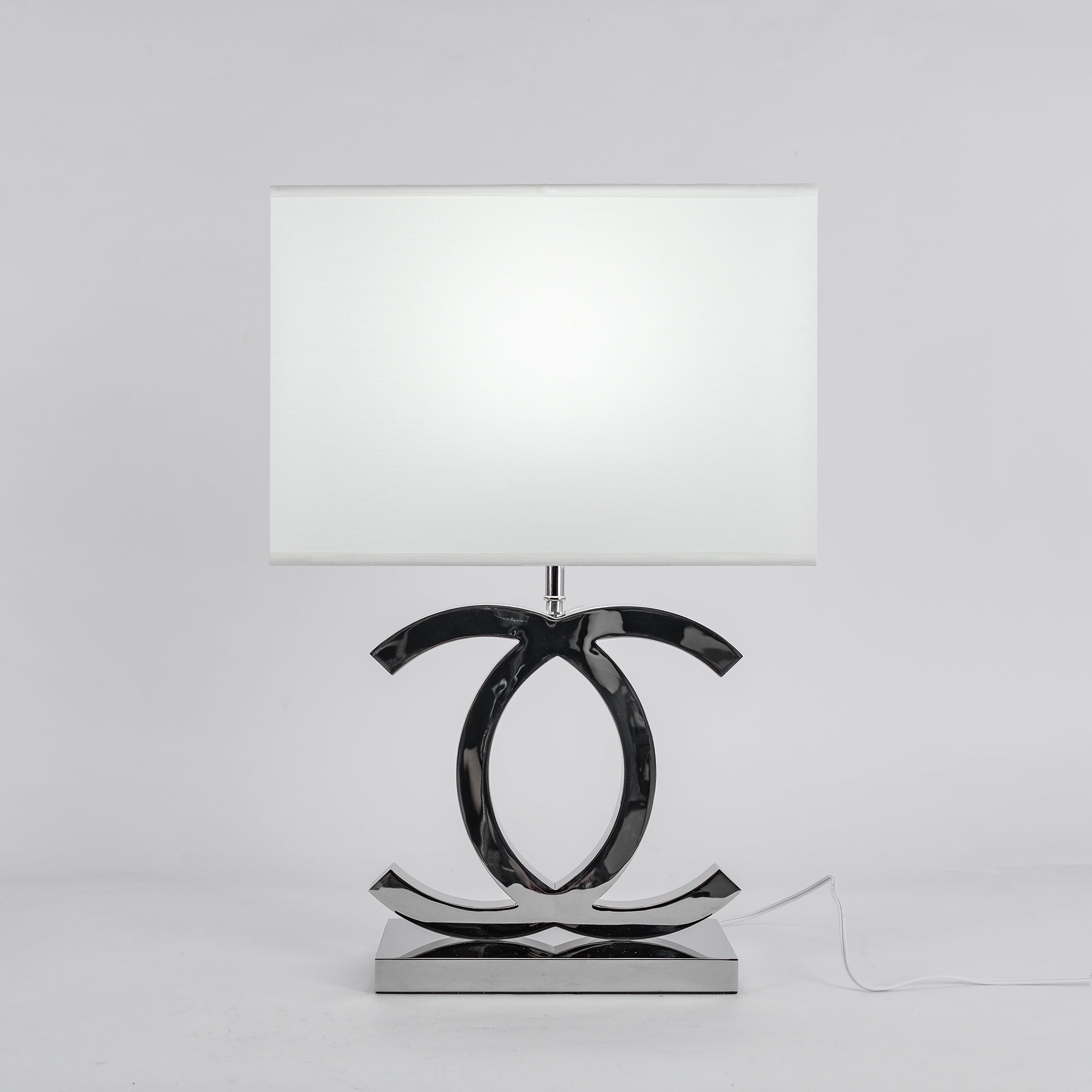 Roestvrij Stalen Tafellamp met Stoffen Kap – Luxe Designlamp Goud/Chroom met Zwart/Wit – E26/E27 Fitting – Ø36.5×H62cm | Sansoti