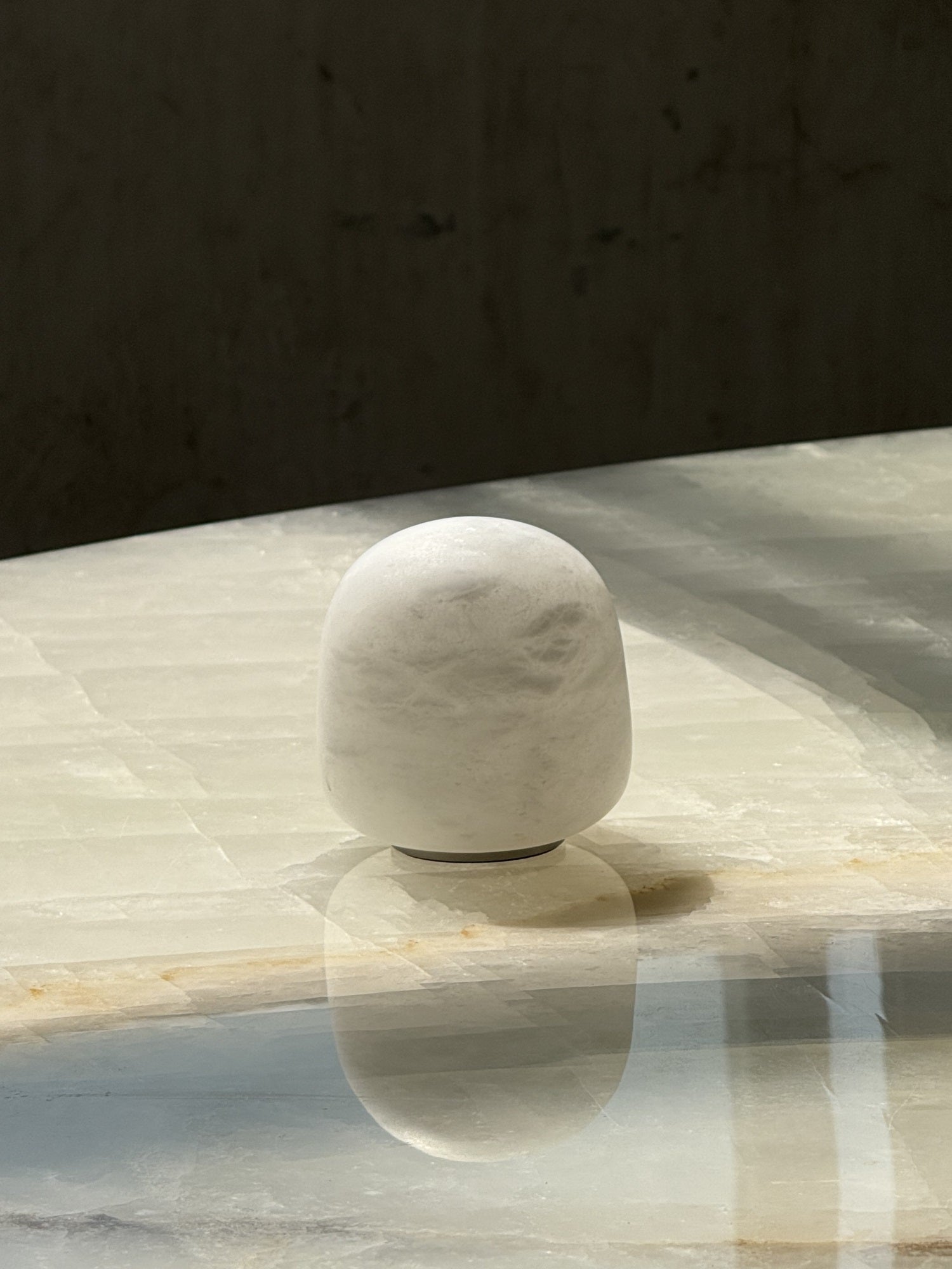 Mini Lampe de Table Albâtre avec Batterie Rechargeable – Éclairage d’Accent Sans Fil en Pierre Naturelle | Restfield