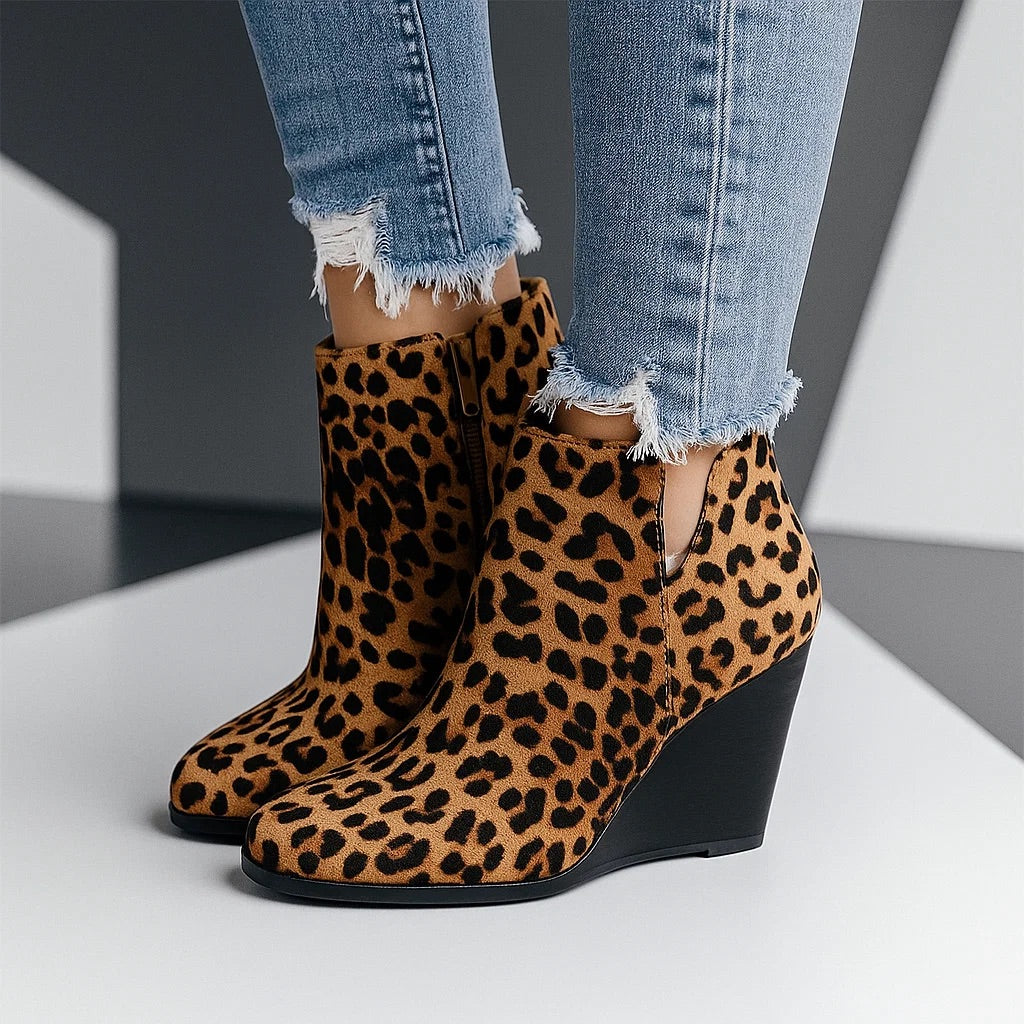 Suede Ankle Boots with Wedge Heel and Side Cutout, Women’s Wedge Boots, Round Toe, Casual, Stylish, Comfortable | Sansoti
