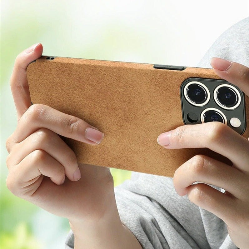 Etui do iPhone’a o fakturze skóry z efektem zamszu, odporną na wstrząsy ramką, ochroną aparatu, stylowe i odporne na kurz | Sansoti