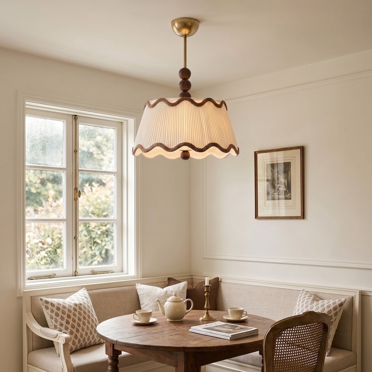 Plafondlamp met Geplooide Kap en Houten Kralen – Vintage Cottage Stijl voor Warm Sfeervol Licht | Sansoti