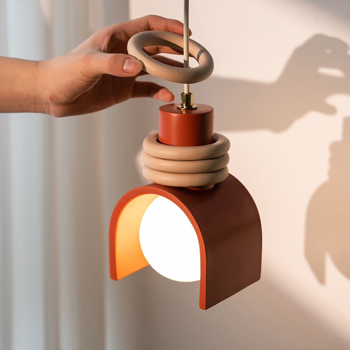 Hanglamp met Kunsthars Kap Crème & Oranje Modern Design Eetkamer Woonkamer Verlichting Scandinavisch Stijlvol | Sansoti