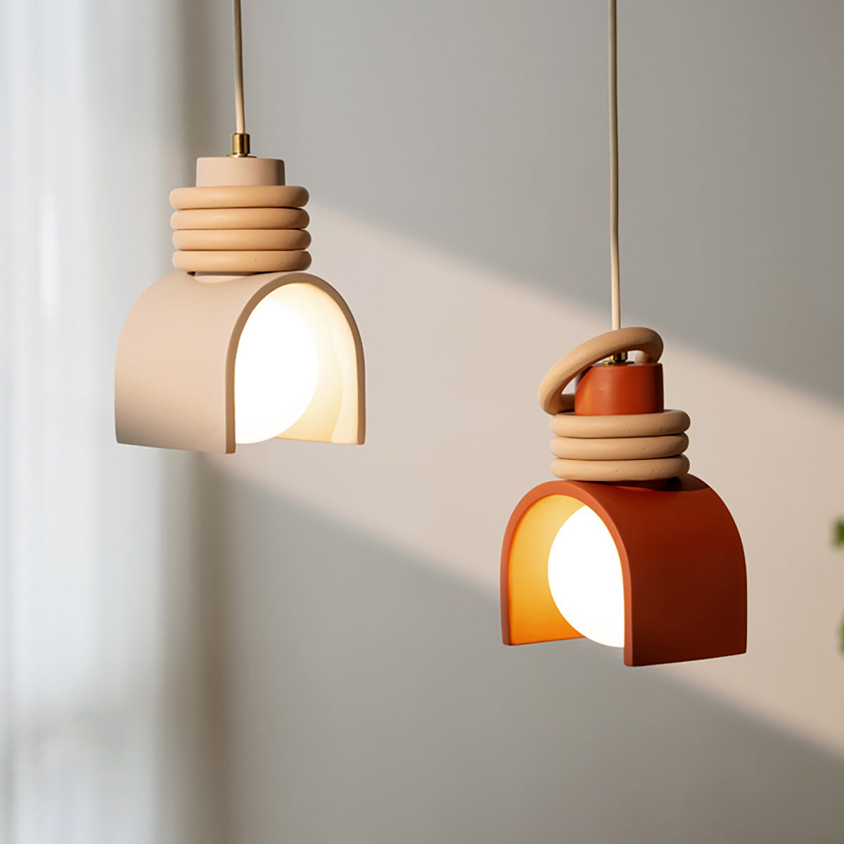 Hanglamp met Kunsthars Kap Crème & Oranje Modern Design Eetkamer Woonkamer Verlichting Scandinavisch Stijlvol | Sansoti
